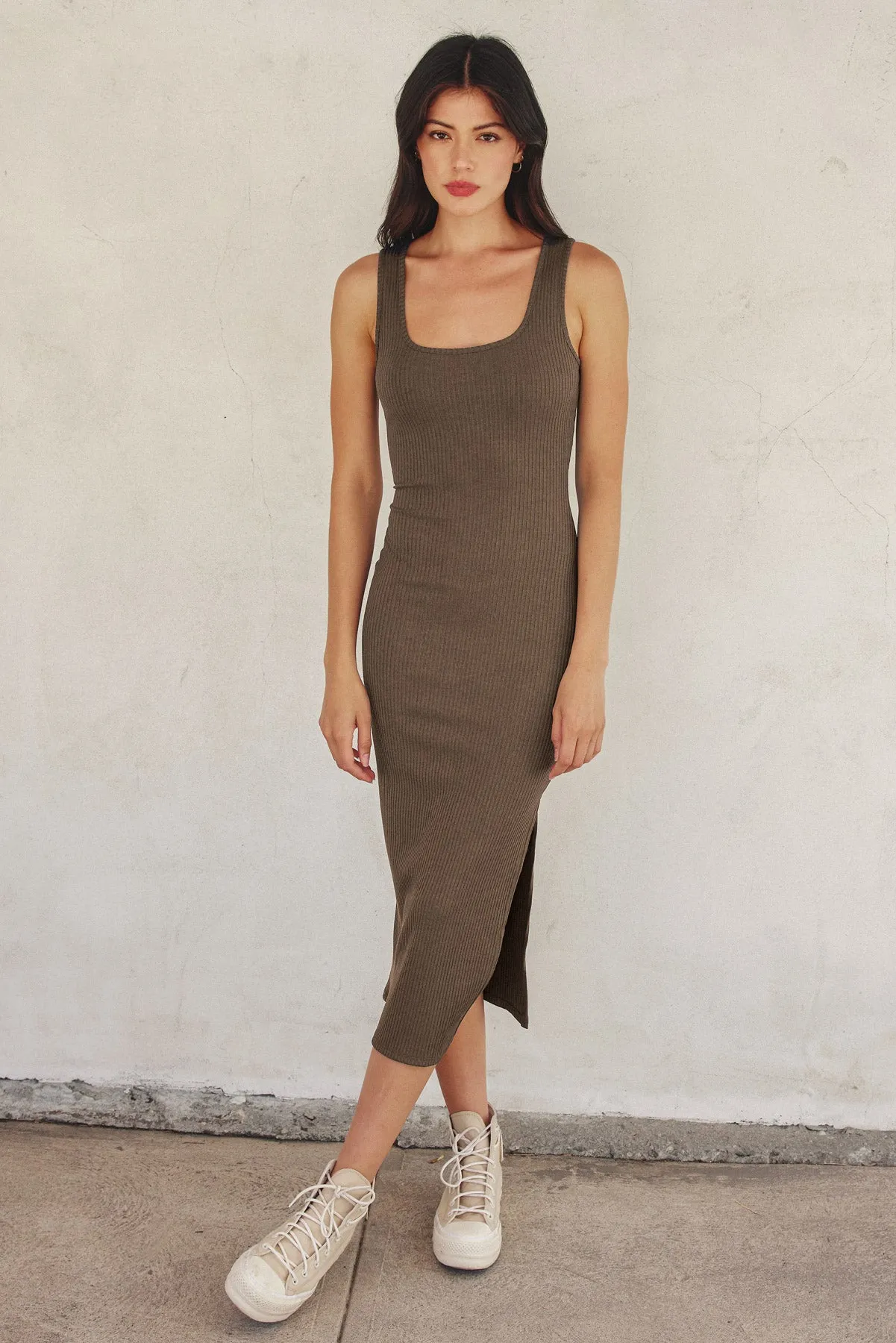 Alba Simple Square Neck Bodycon Midi Dress