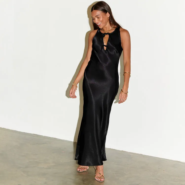 Black Sleeveless Andie Dress