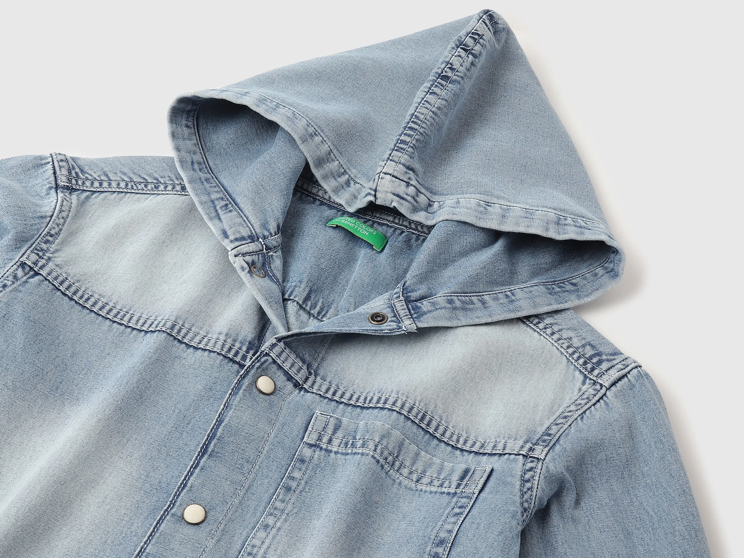 Boxy Fit Hooded Solid Denim Shirt
