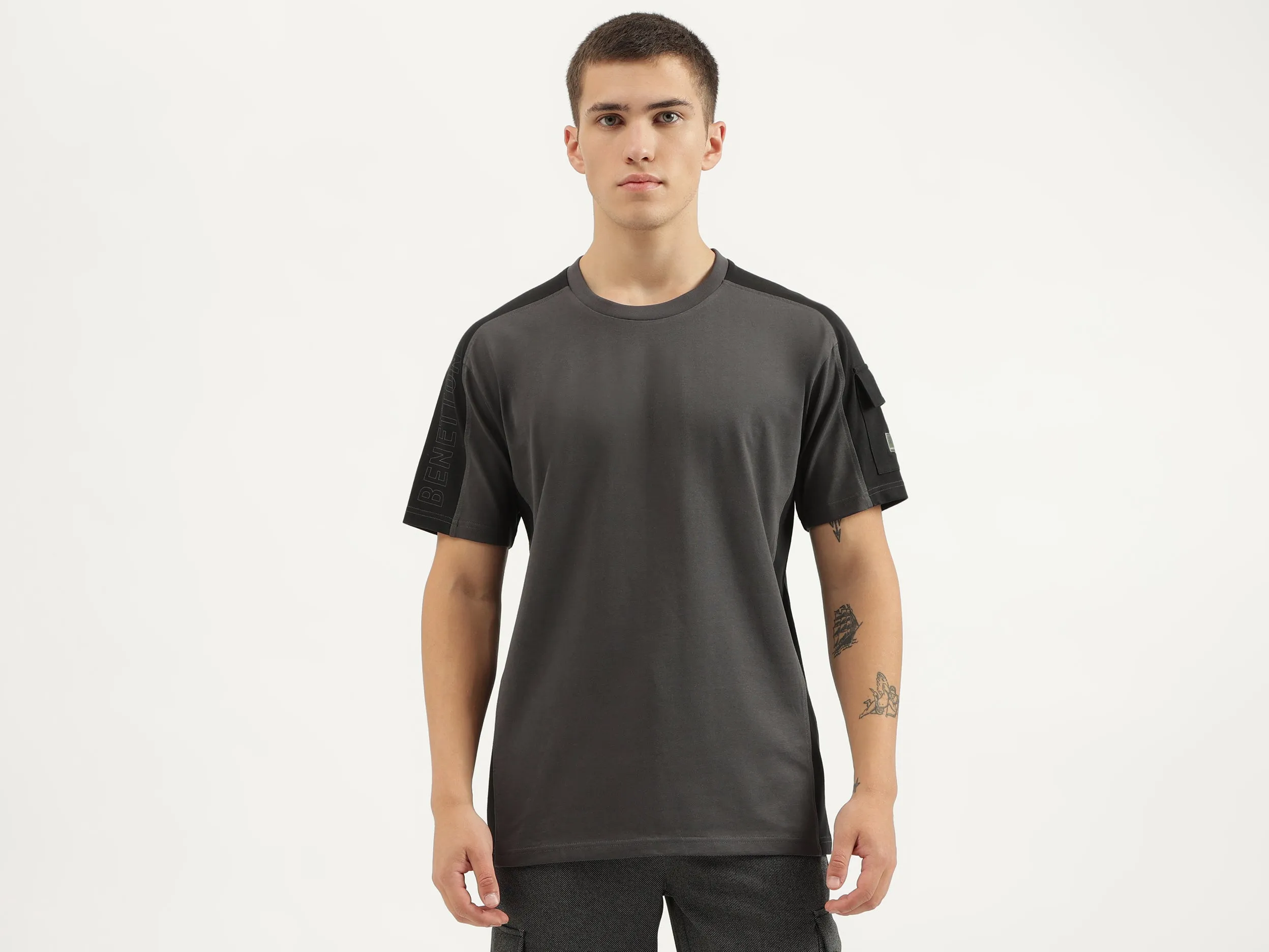 Boxy Fit Round Neck Color Block T-shirts