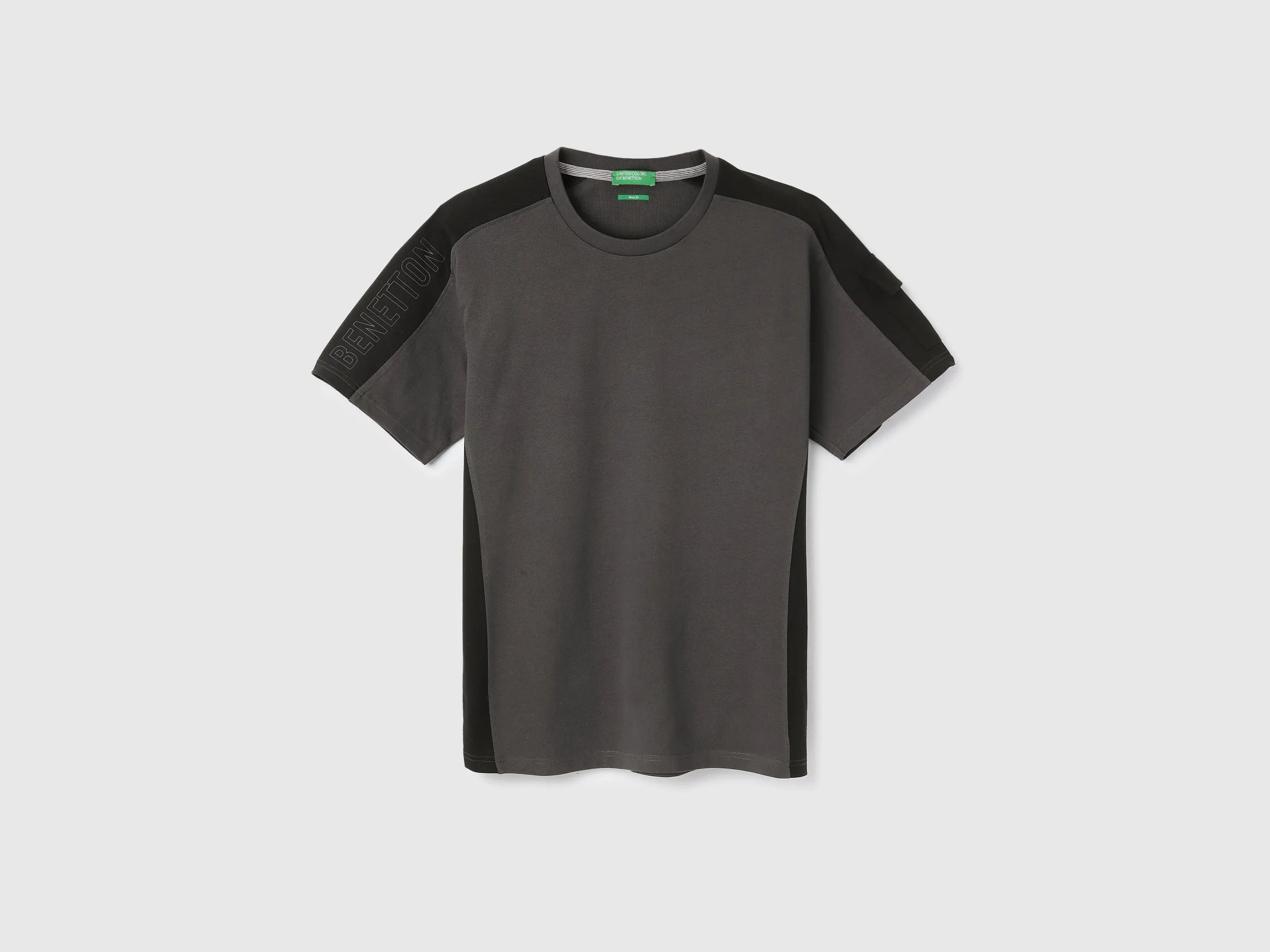 Boxy Fit Round Neck Color Block T-shirts