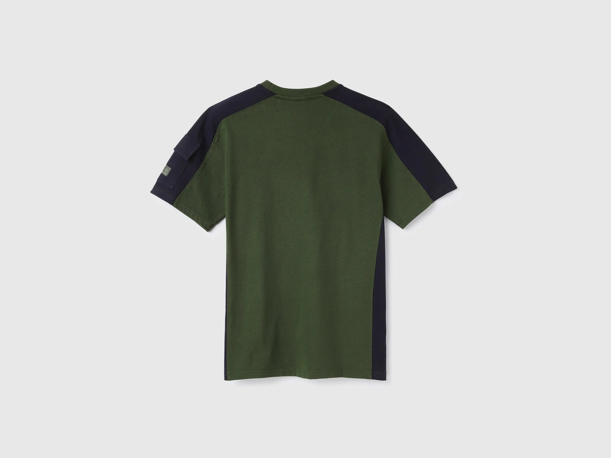 Boxy Fit Round Neck Color Block T-shirts