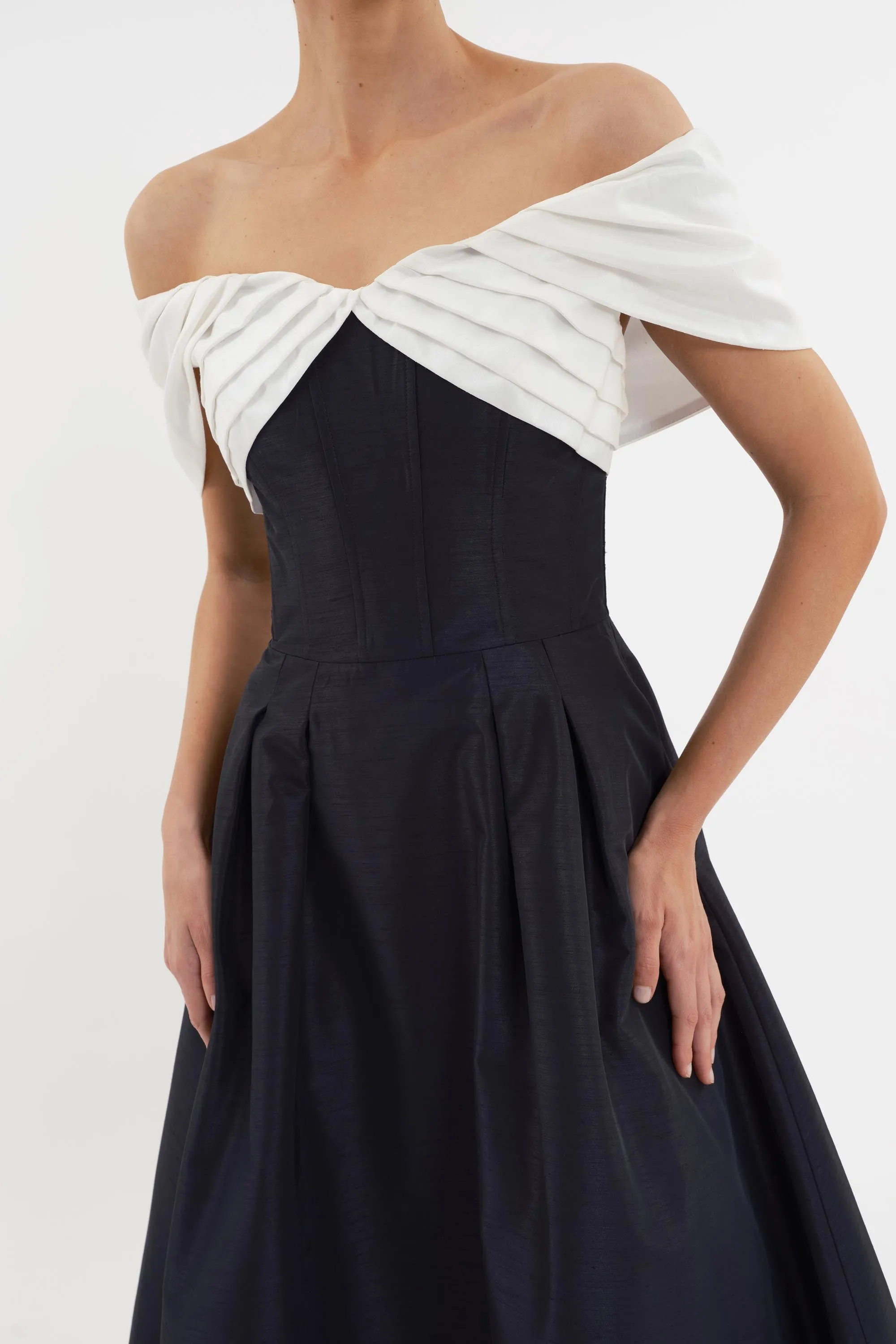 Eliza Off The Shoulder Midi Dress