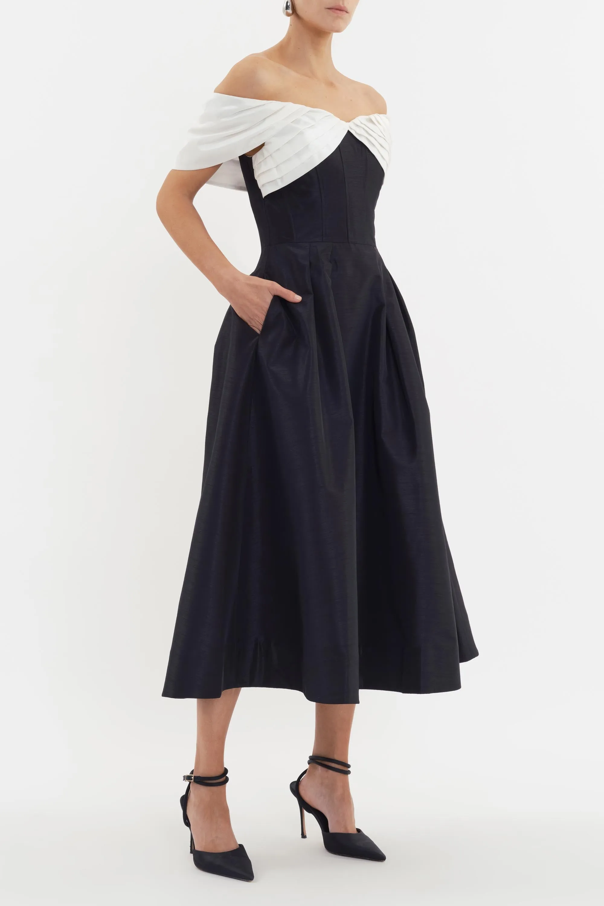 Eliza Off The Shoulder Midi Dress