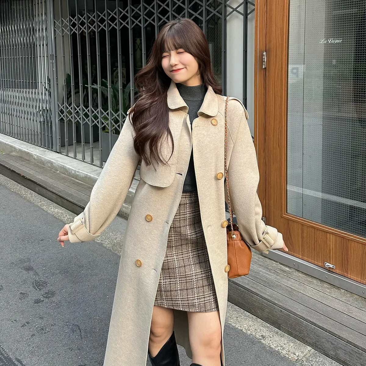 Giulia – Women’s Double-Breasted Template Collar Coat