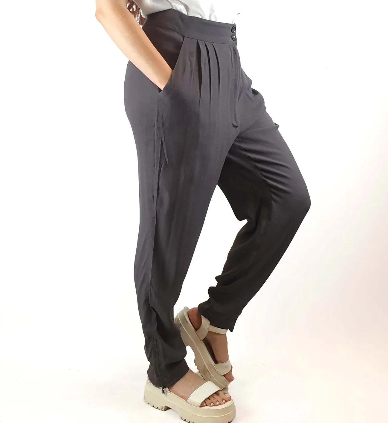 Gorman grey pants size 10
