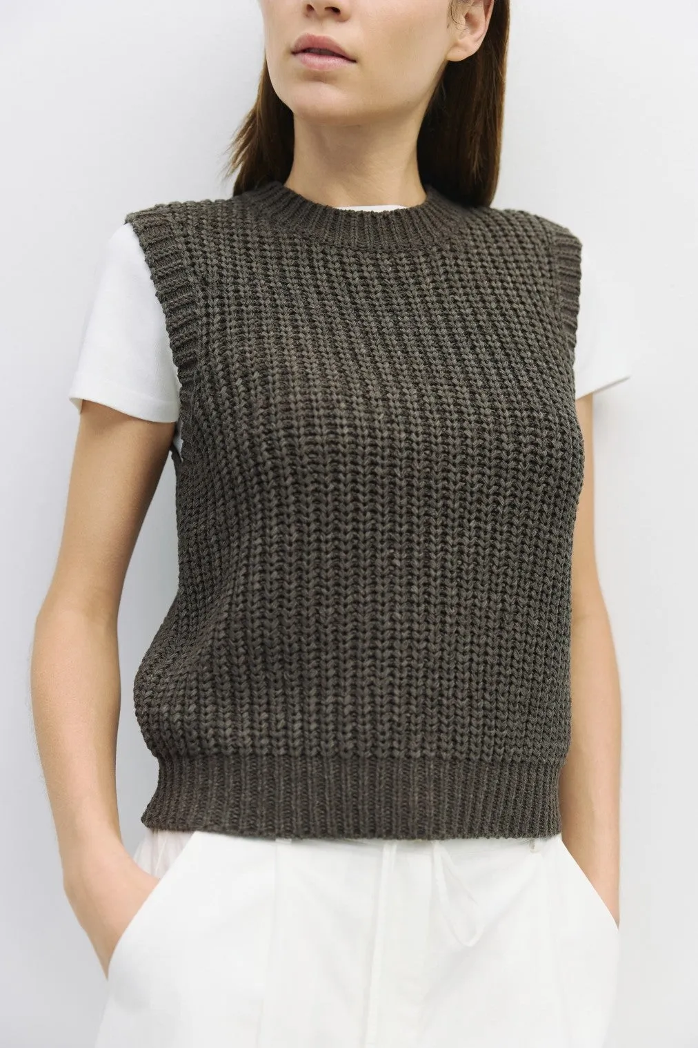 HAYES BITTER CHOCOLATE KNIT VEST