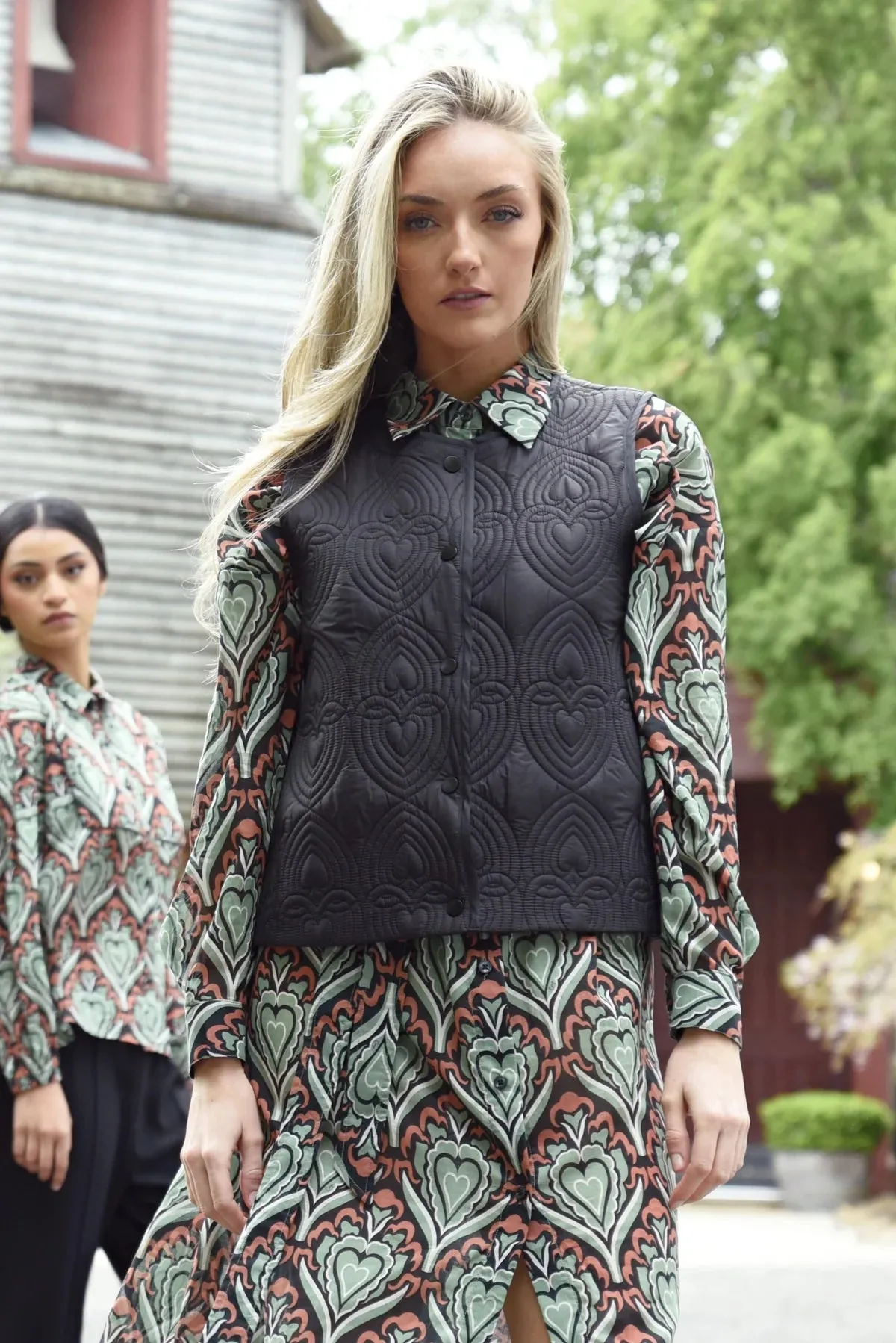 Hearty And Soul Vest - Black