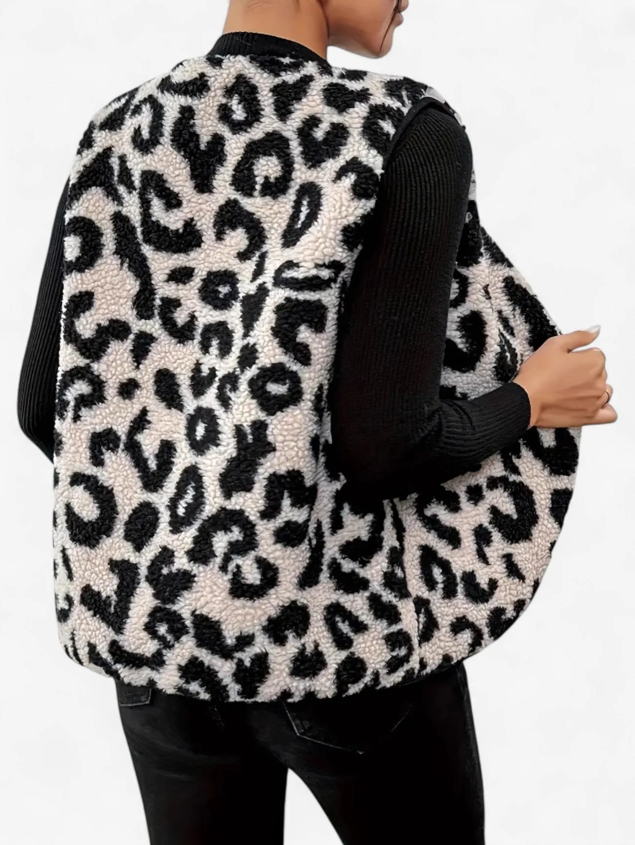 Jada | Women's Sleeveless Leopard Print Button Down Vest