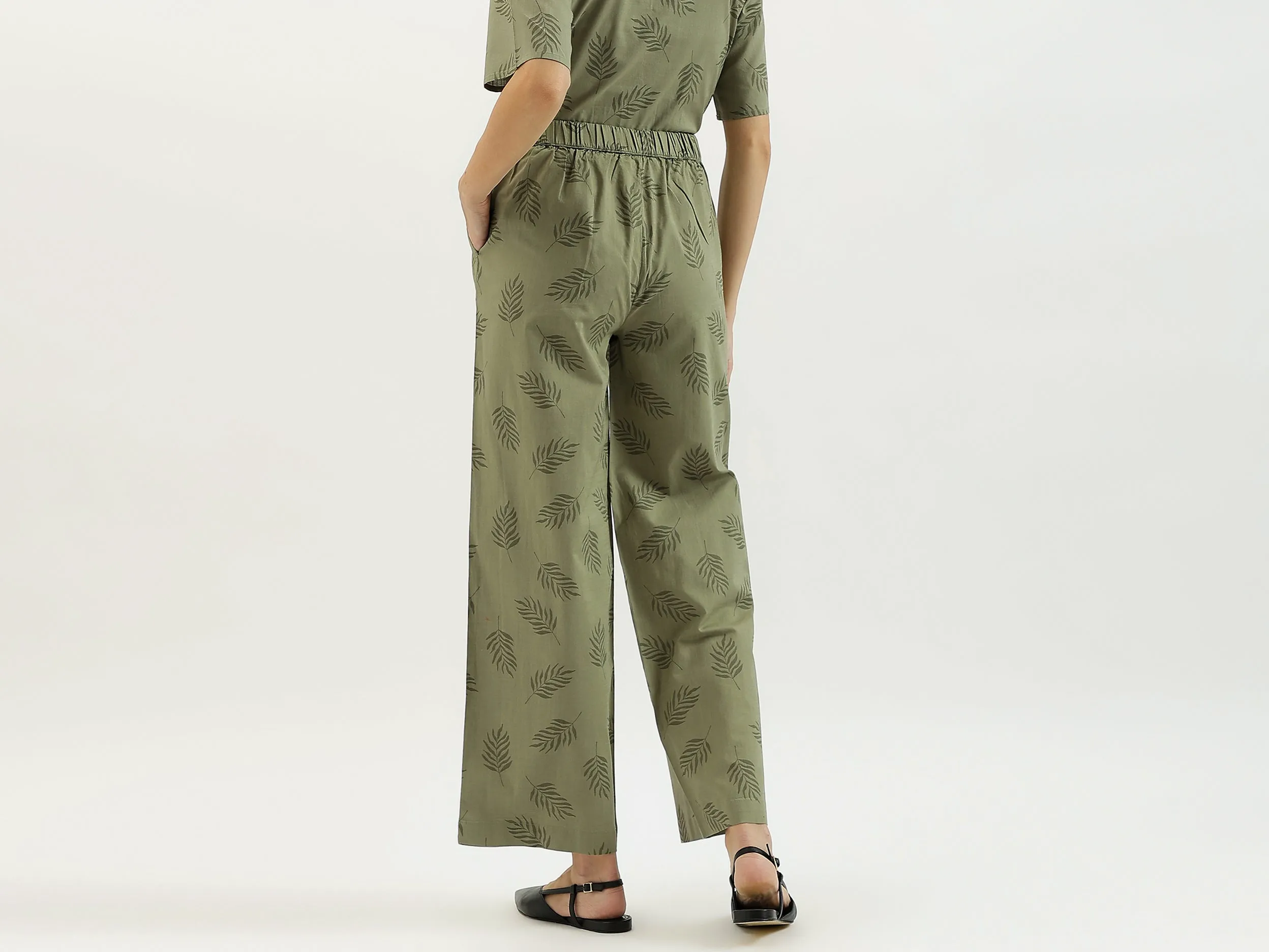 Leaf Print Wide Leg Flared Pants