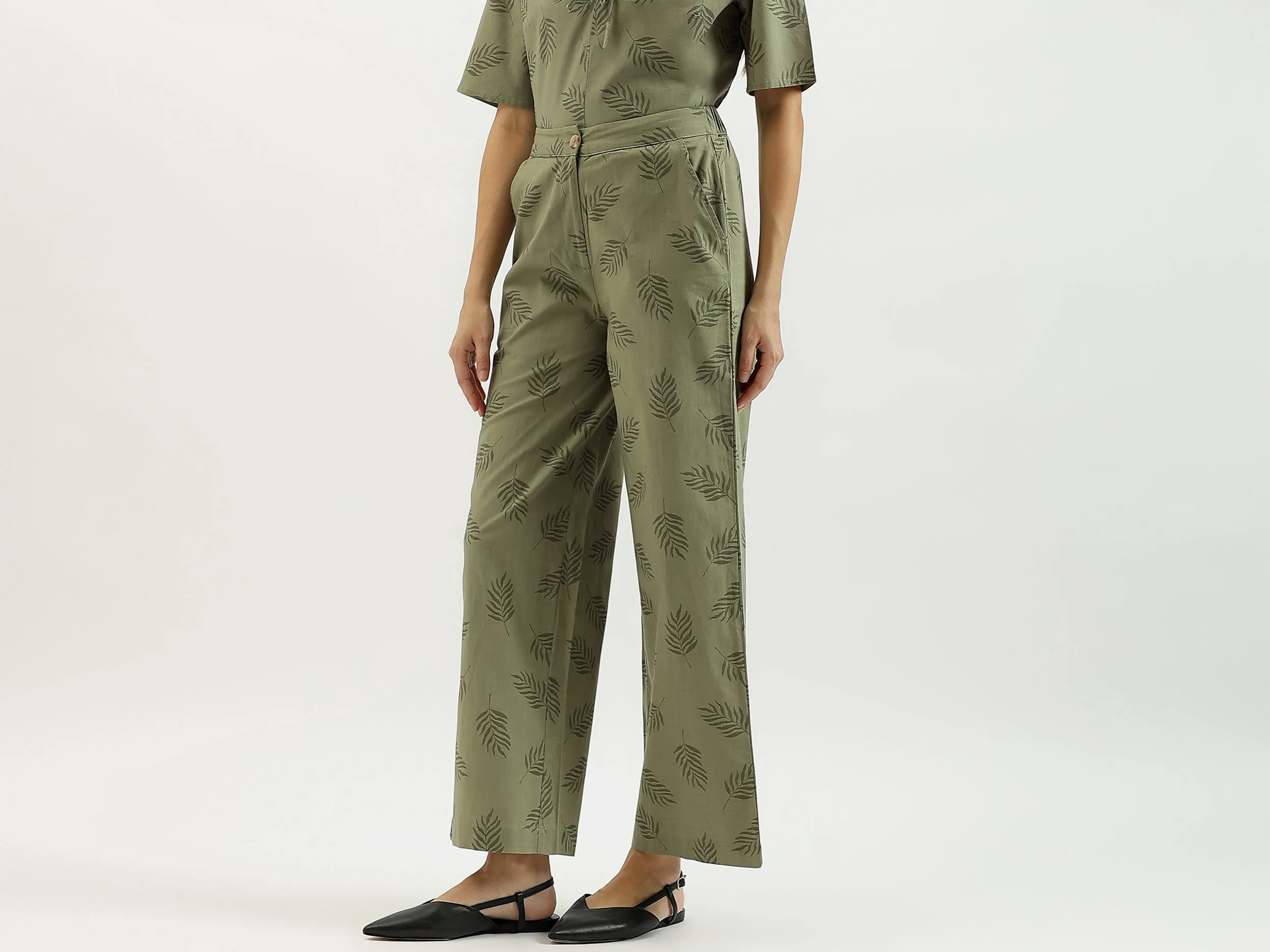 Leaf Print Wide Leg Flared Pants