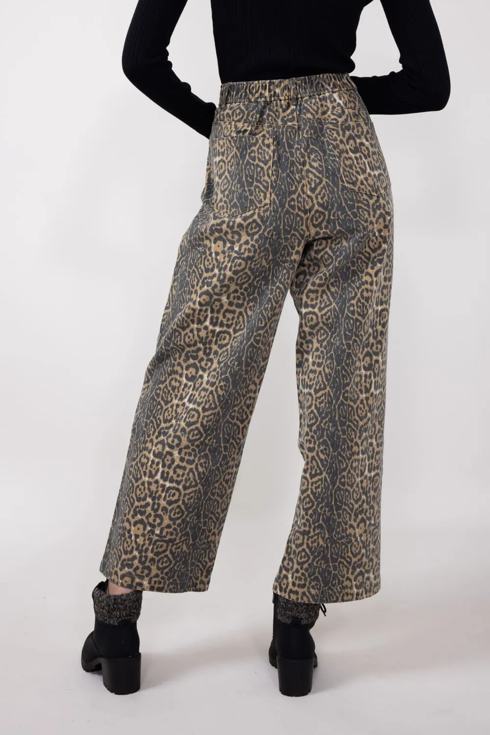 Leopard Print Twill Pants for Women in Charcoal Tan | MP7323G-TANCHARCOAL
