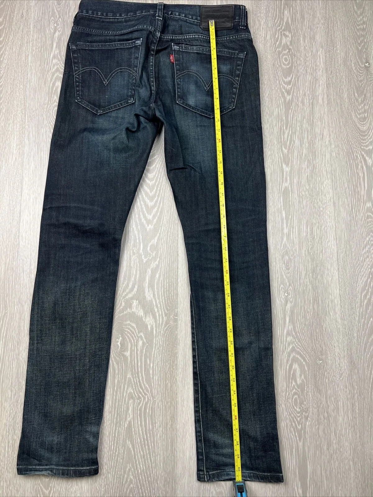 Levi’s 513 Skinny Dark Blue Denim Jeans Size 32 X 32