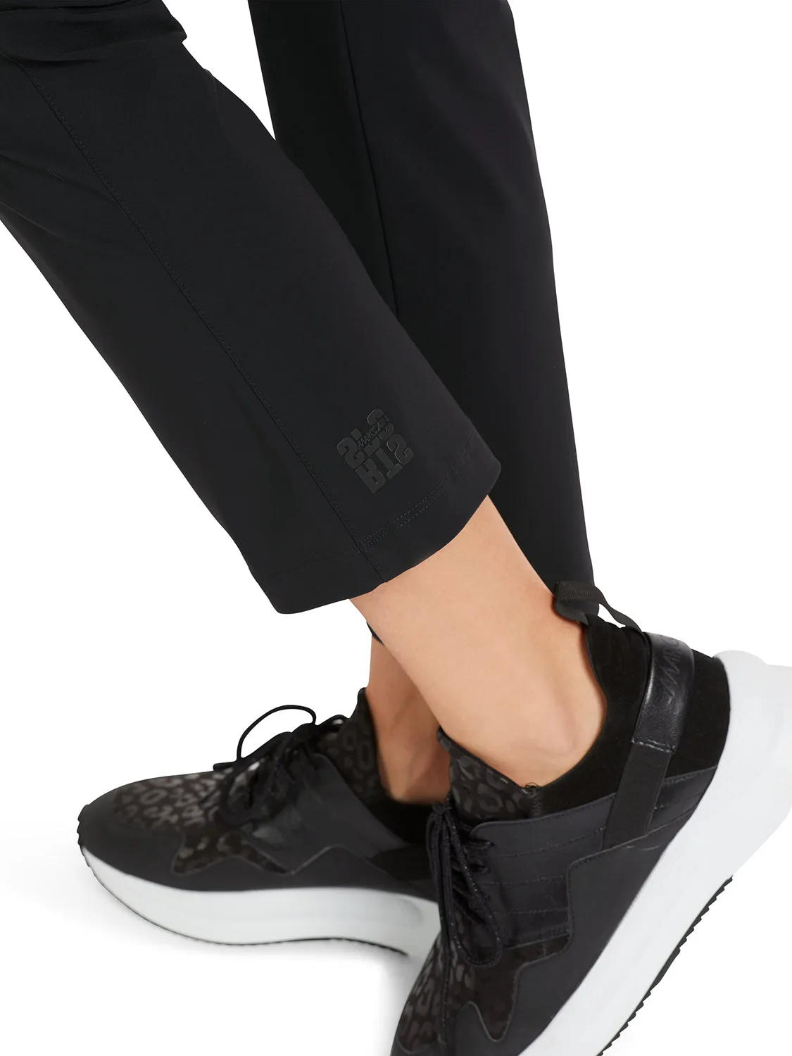 MarcCain Bootleg Pants VS 81.40 J40