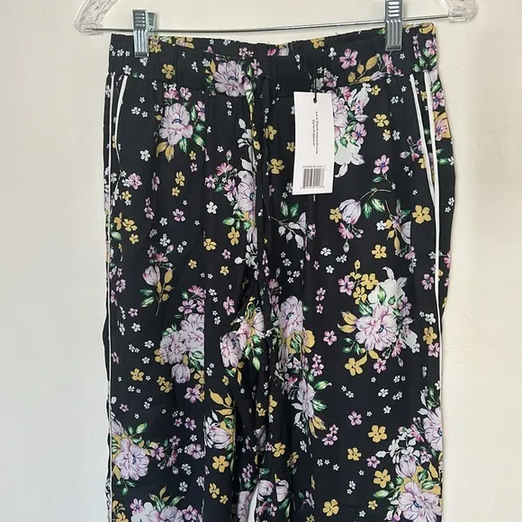 NWT Plush Apparel x Revolve Women’s Floral PJ Set