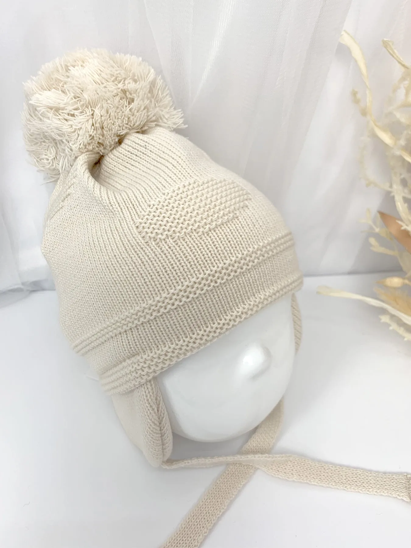 Pastels & Co Single Dotty Pom Pom Hat - 4 Colours