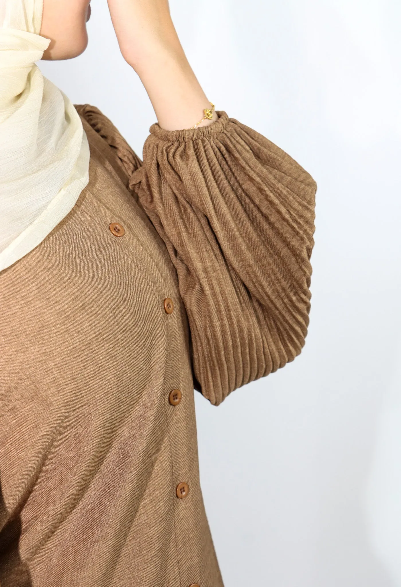 Pleated Sleeve Set - Coffee