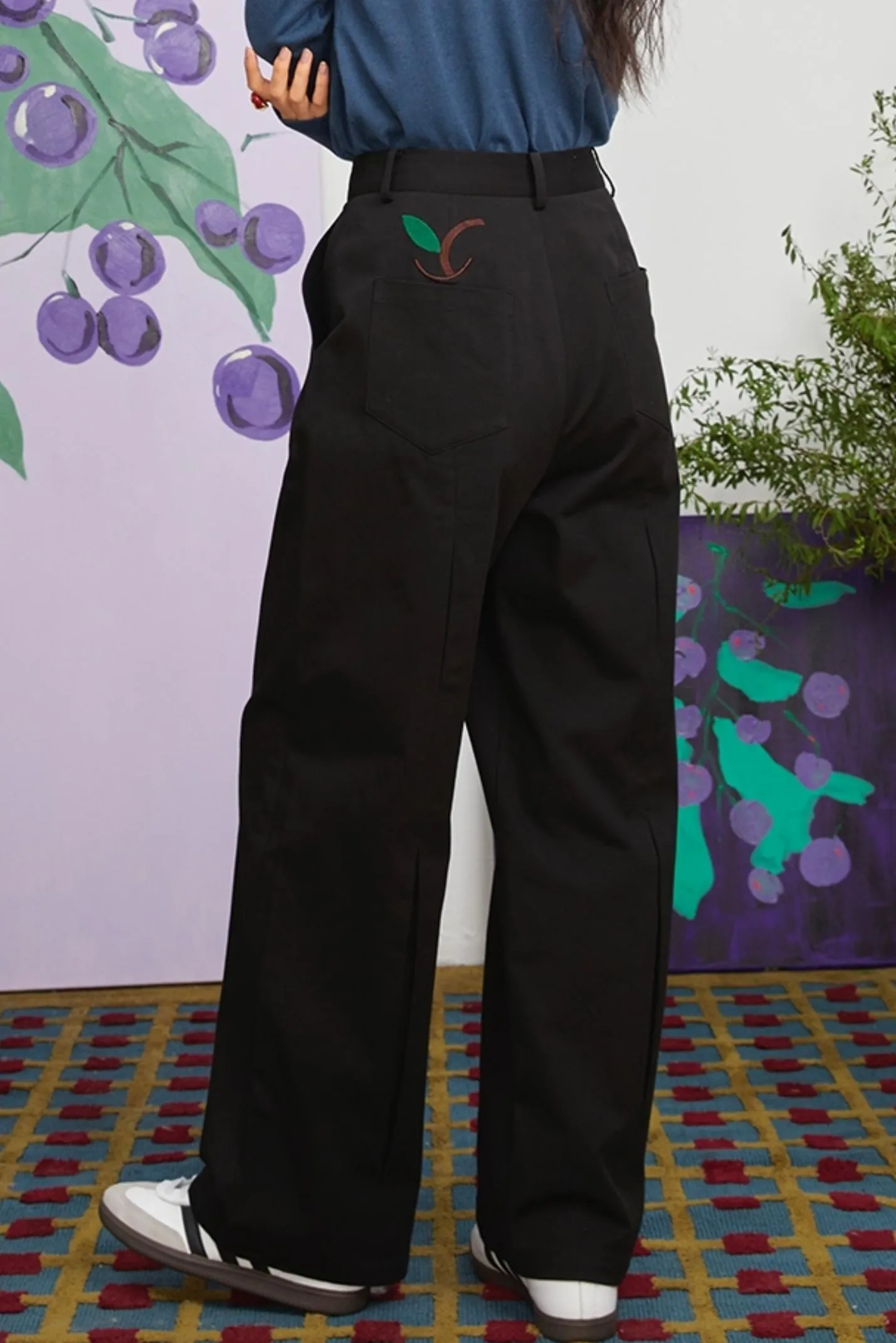Pleated Straight Pants