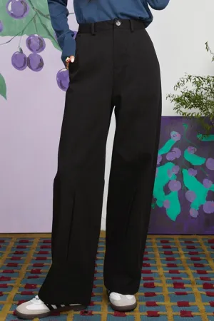 Pleated Straight Pants