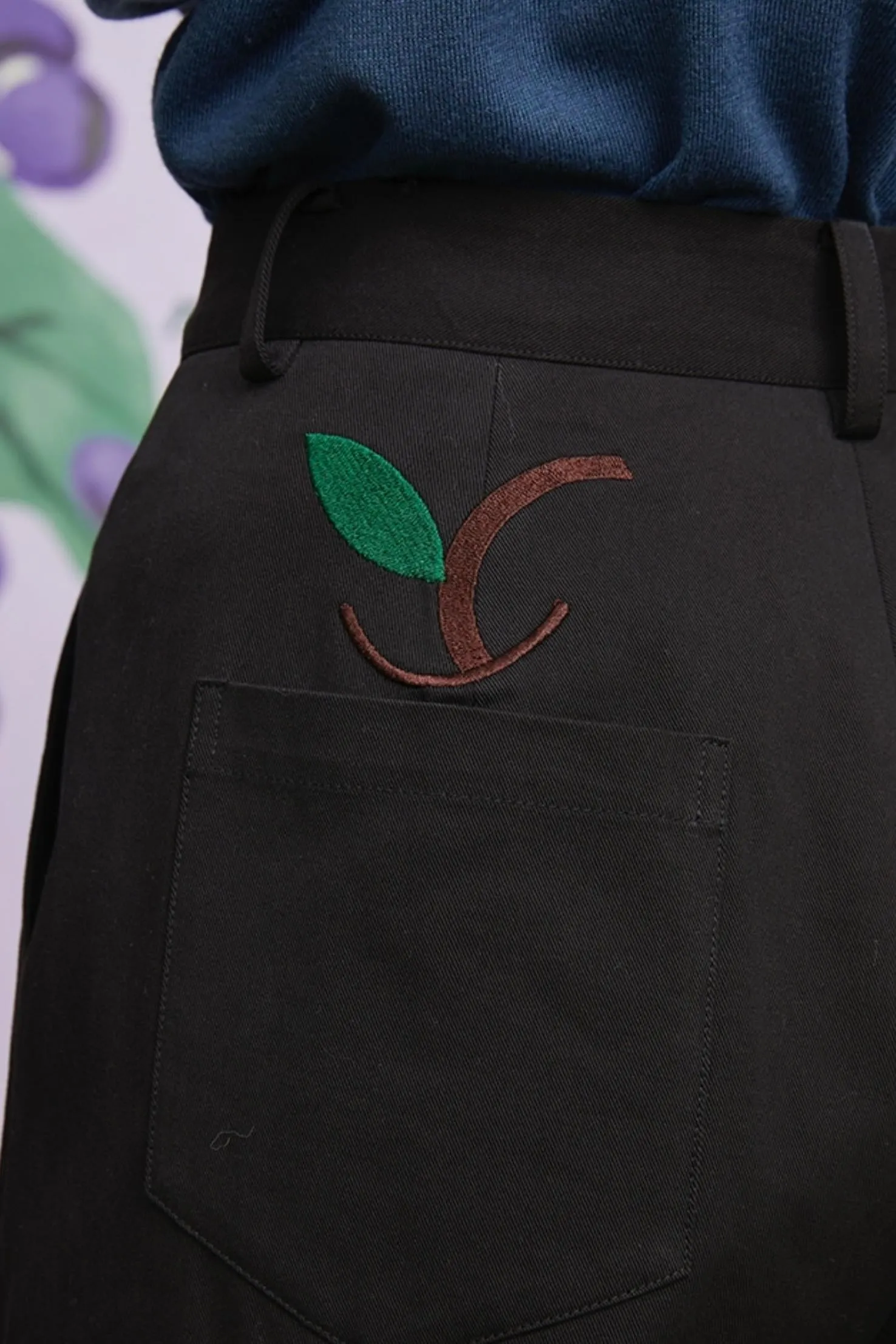 Pleated Straight Pants