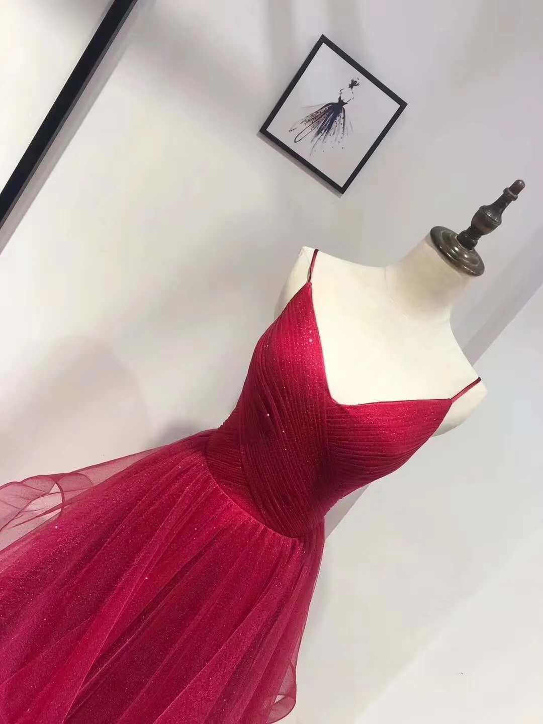 Pleated V-neckline Tulle Prom Dress with Horsehair Layered Skirt