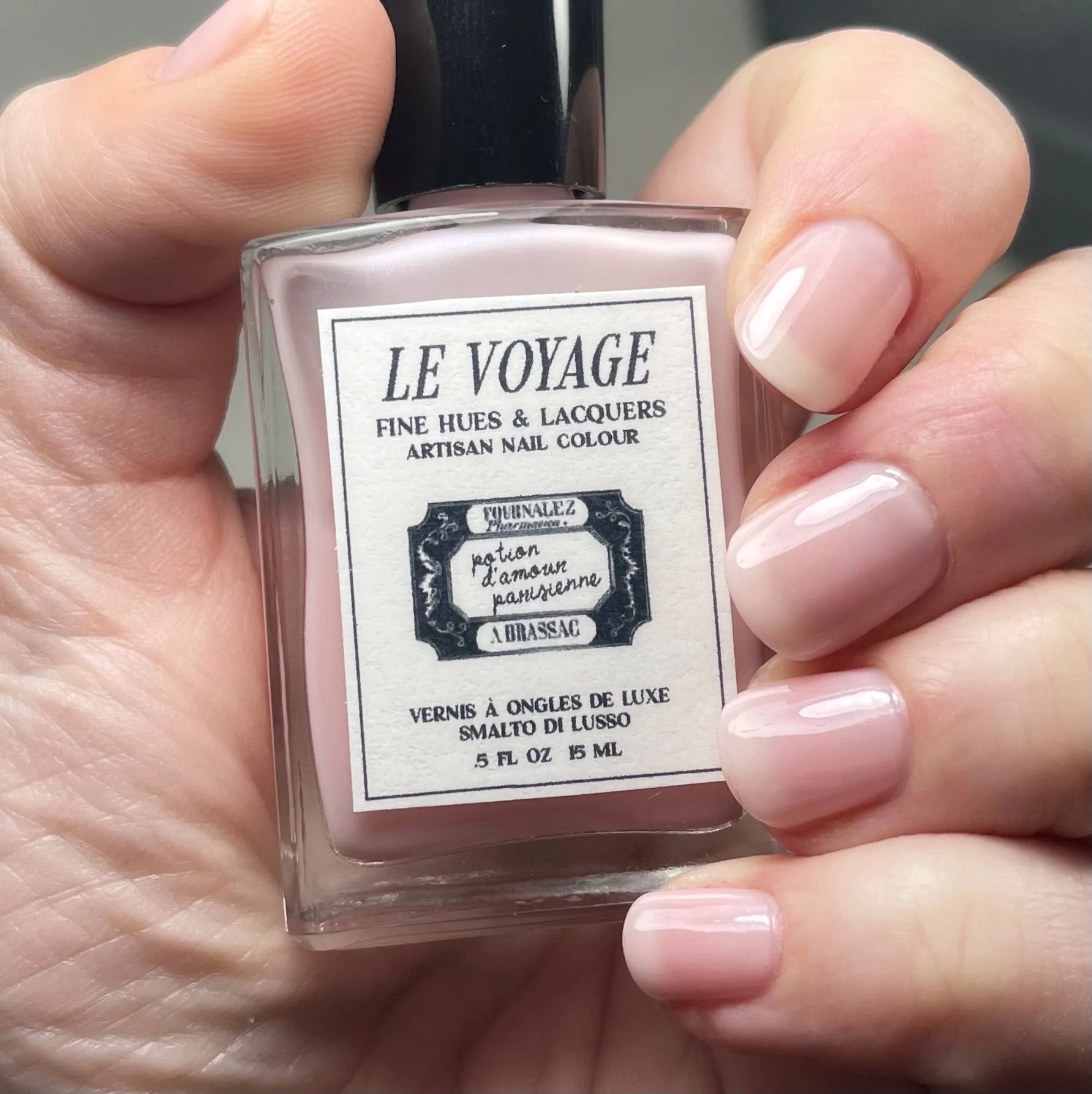 Potion D'amour Parisienne