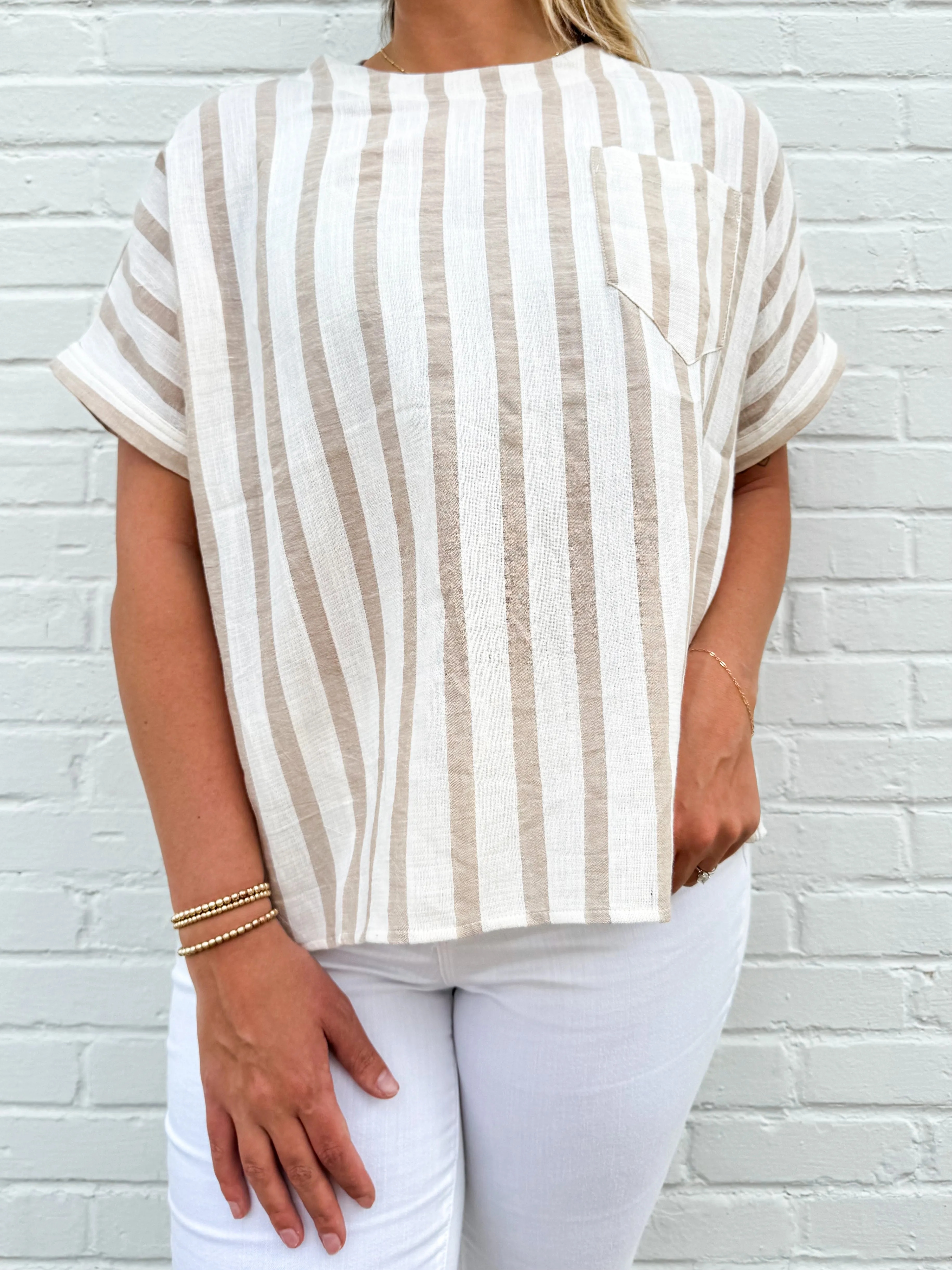Shoreline Stroll Top