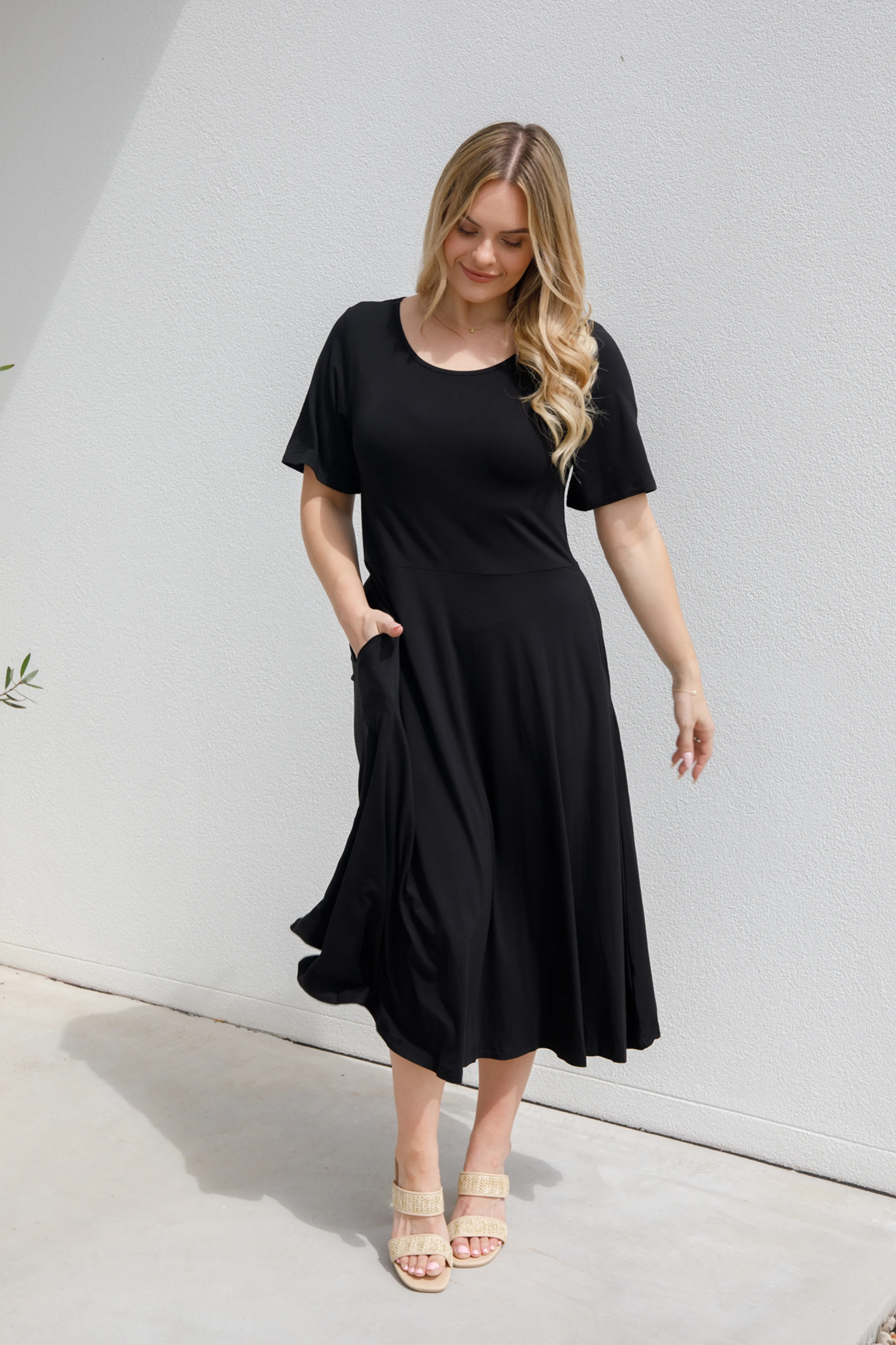Short Sleeve Penelope Dress | Black | FINAL SALE