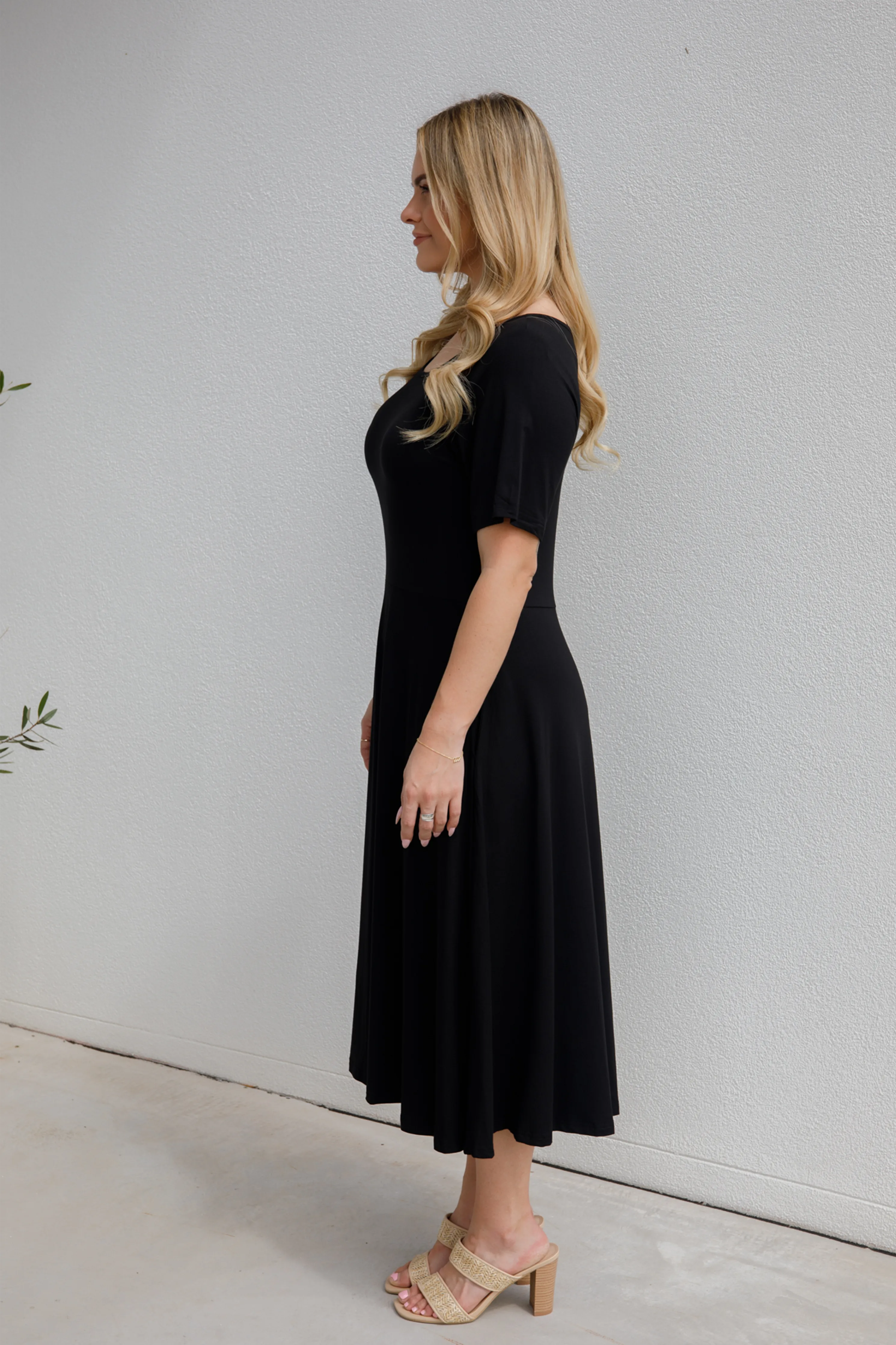 Short Sleeve Penelope Dress | Black | FINAL SALE