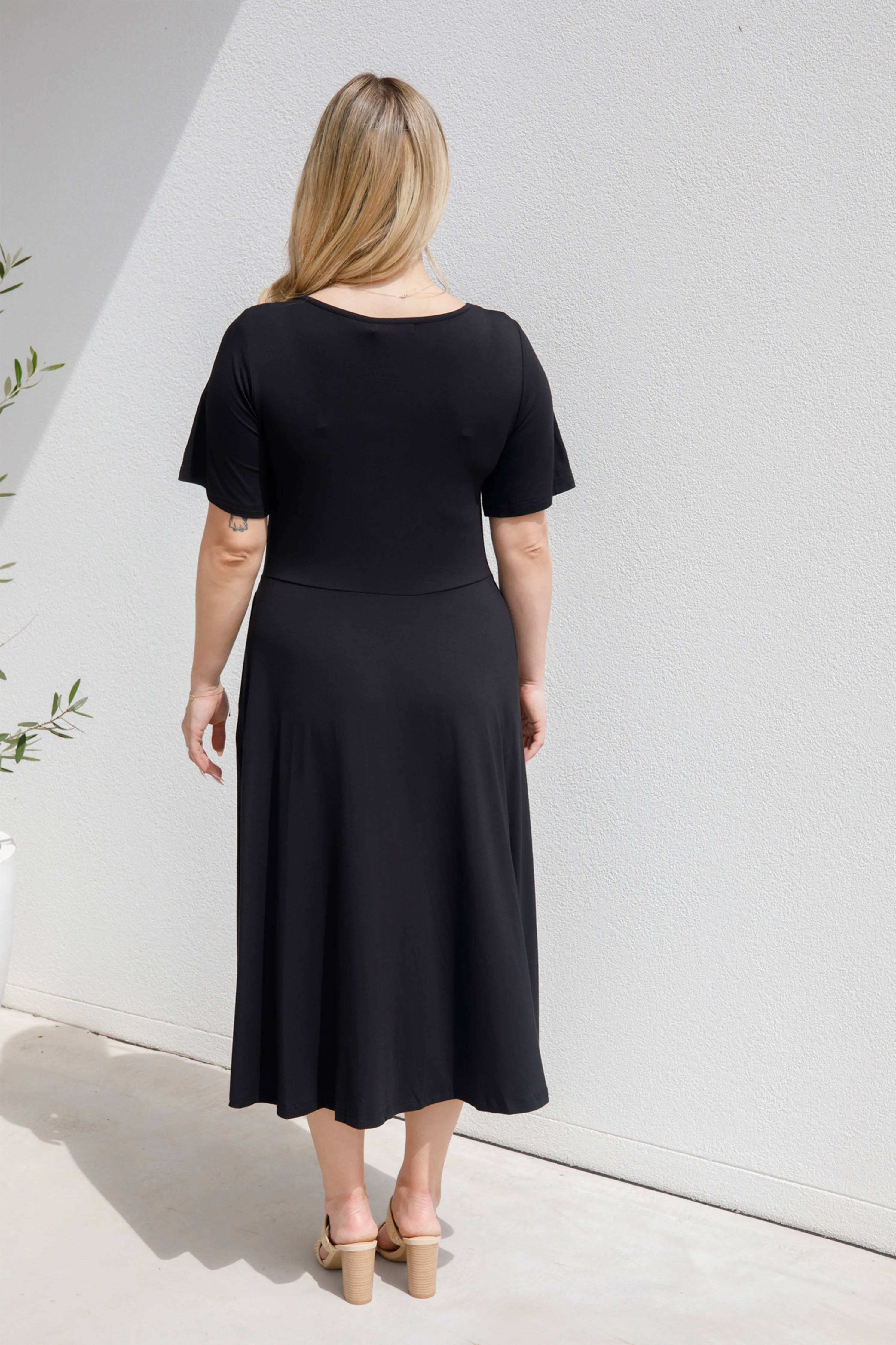 Short Sleeve Penelope Dress | Black | FINAL SALE