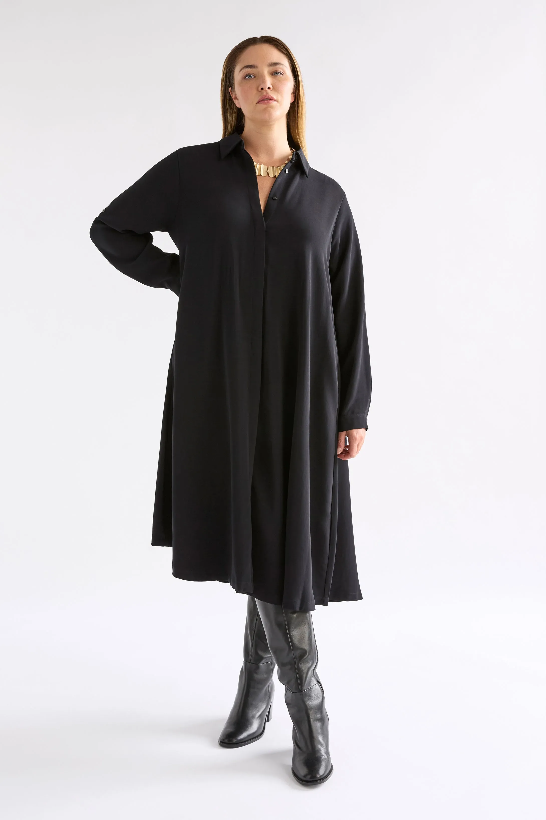 Sjova Dress