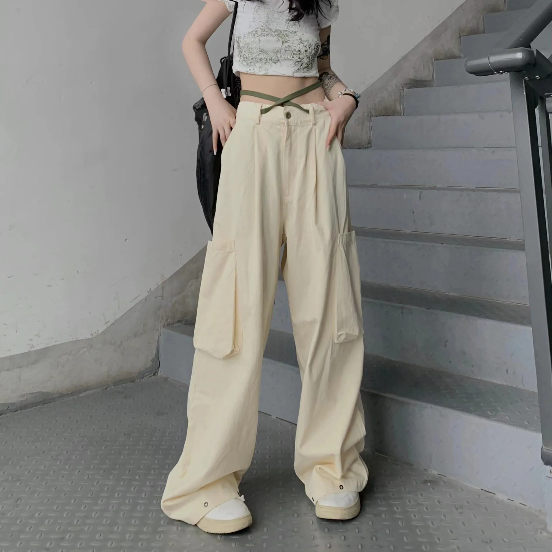 Women’s Baggy Wide Leg Pants with Cargo Pockets
